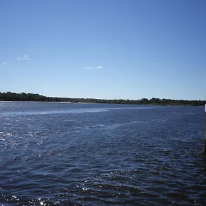 Motel Tin Bay's Sleepy Lagoon